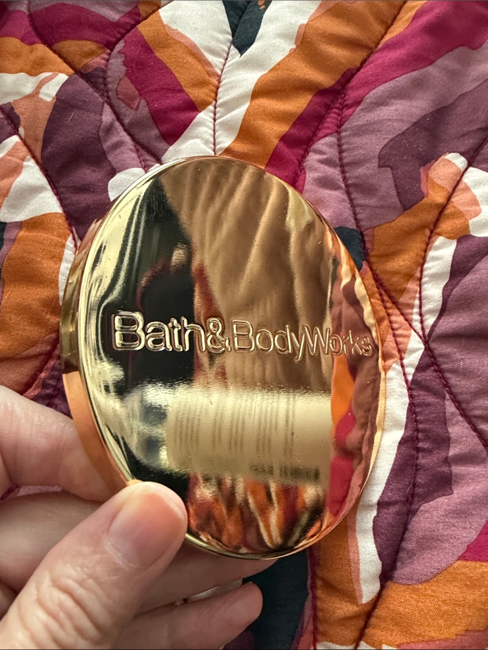 Bath & Body Works Blue Bungalow Scented 3-Wick Cabdle - Picture 7 of 10